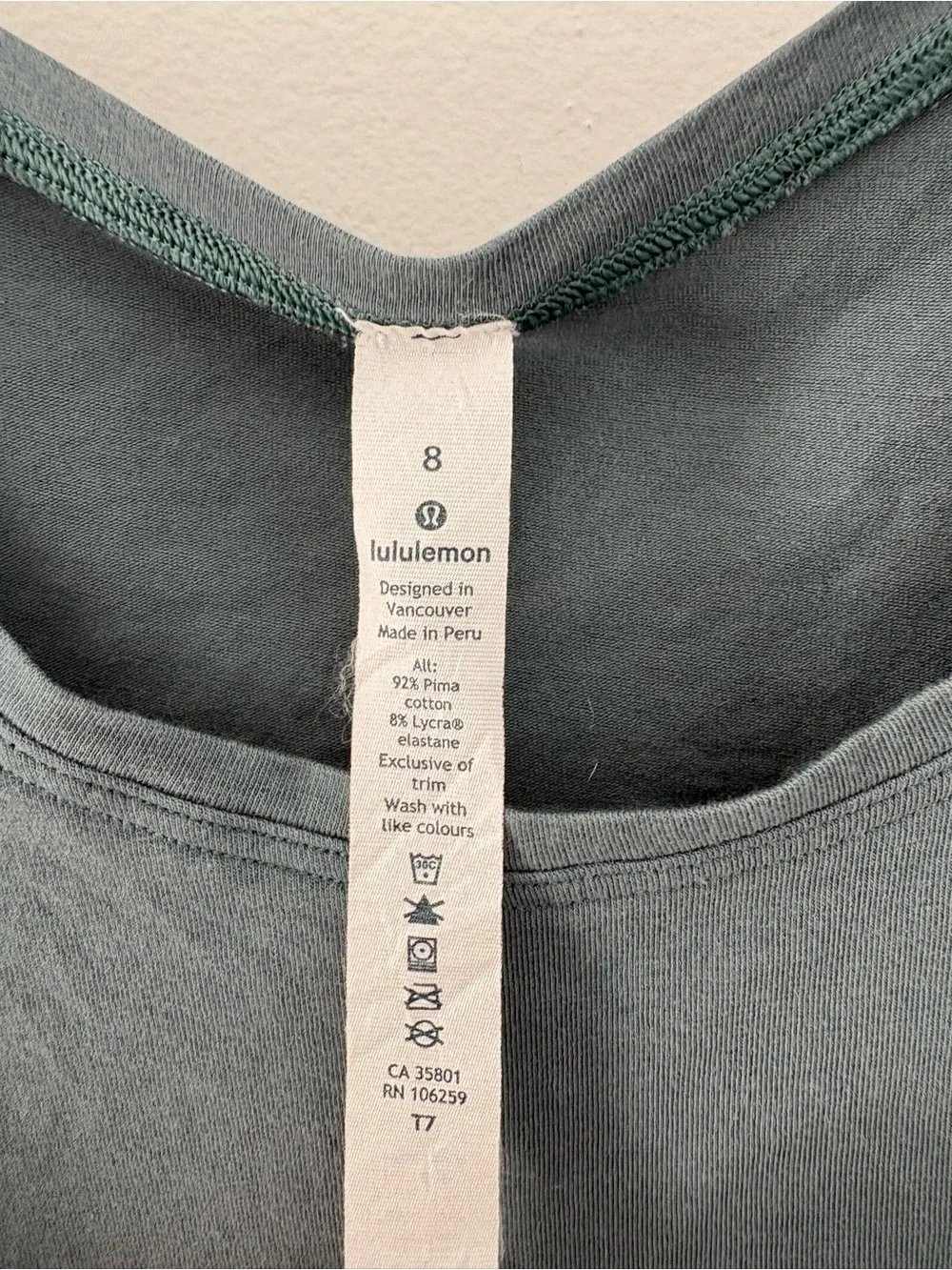 Lululemon side story tank size 8